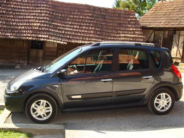 Renault Scenic Scenic 1.5 DCI Conquest 4