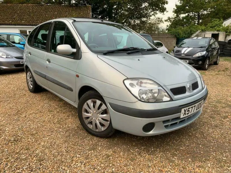Renault Scenic Scenic 1.6 16V 7