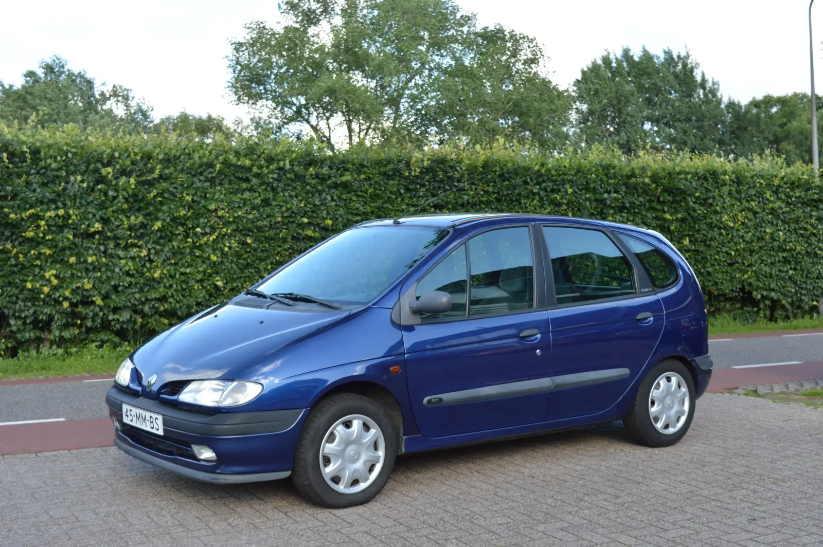 Renault Scenic Scenic 1.6 16V Extreme 6