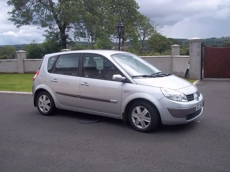 Renault Scenic Scenic 1.6 Dynamique 4