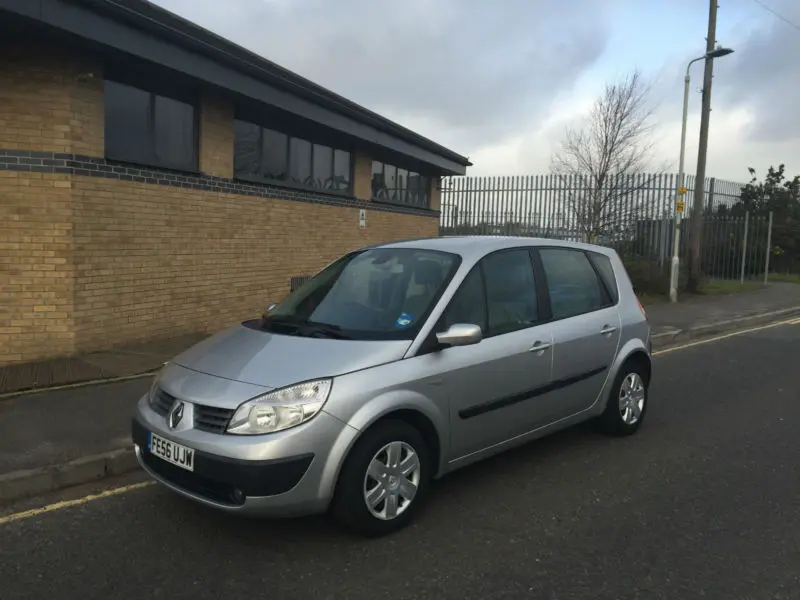 Renault Scenic Scenic 1.6 Dynamique 4