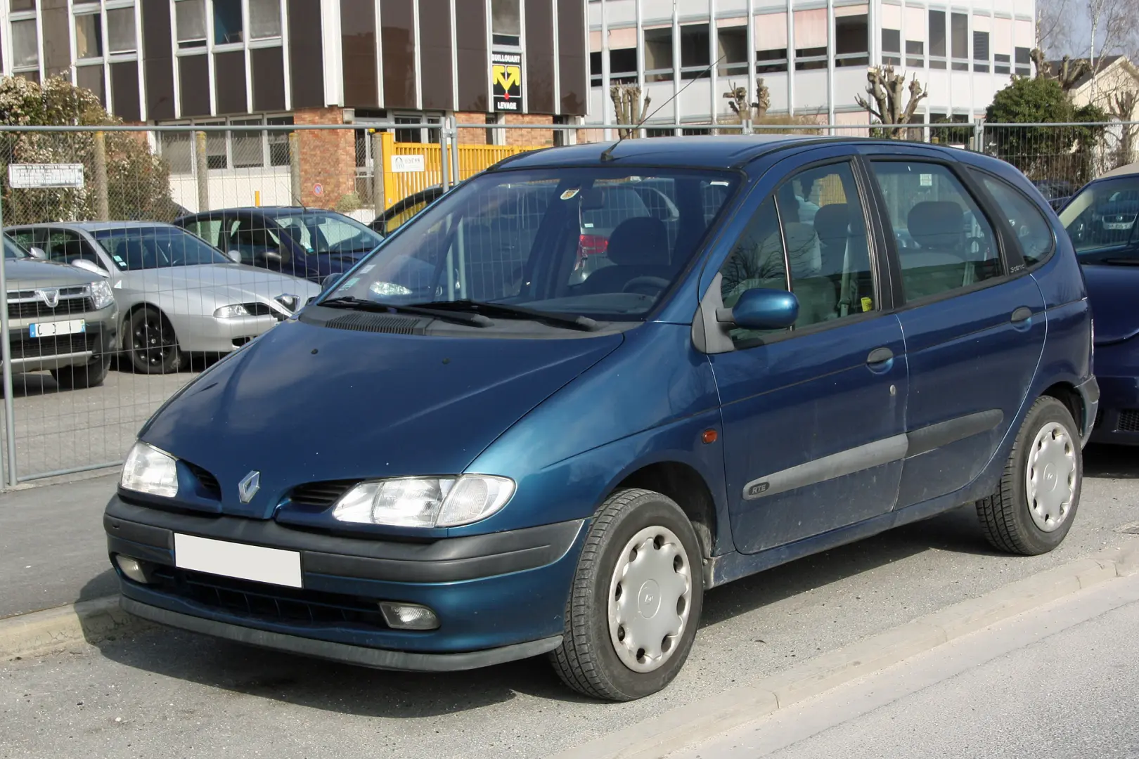 Renault Scenic Scenic 1.6e 8V 5