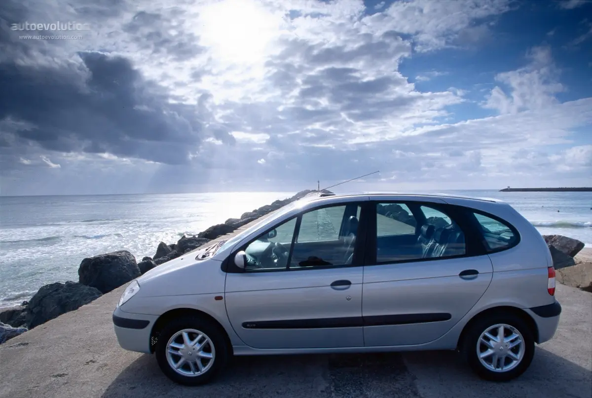 Renault Scenic Scenic 1.6e 8V 7