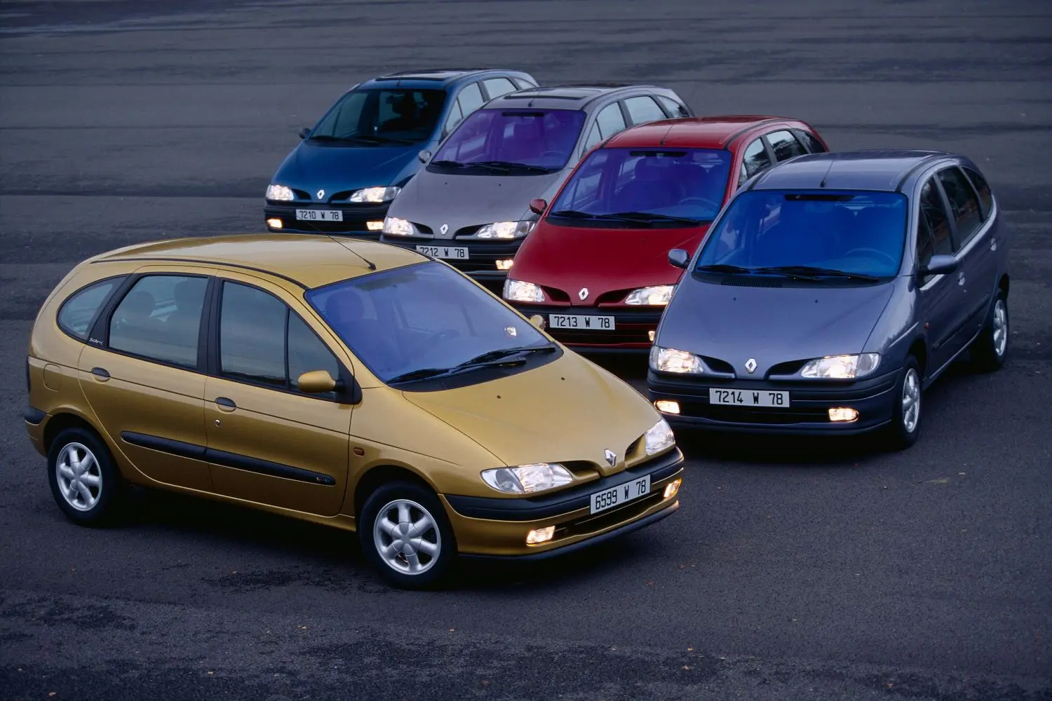 Renault Scenic Scenic 1.6e 8V 6