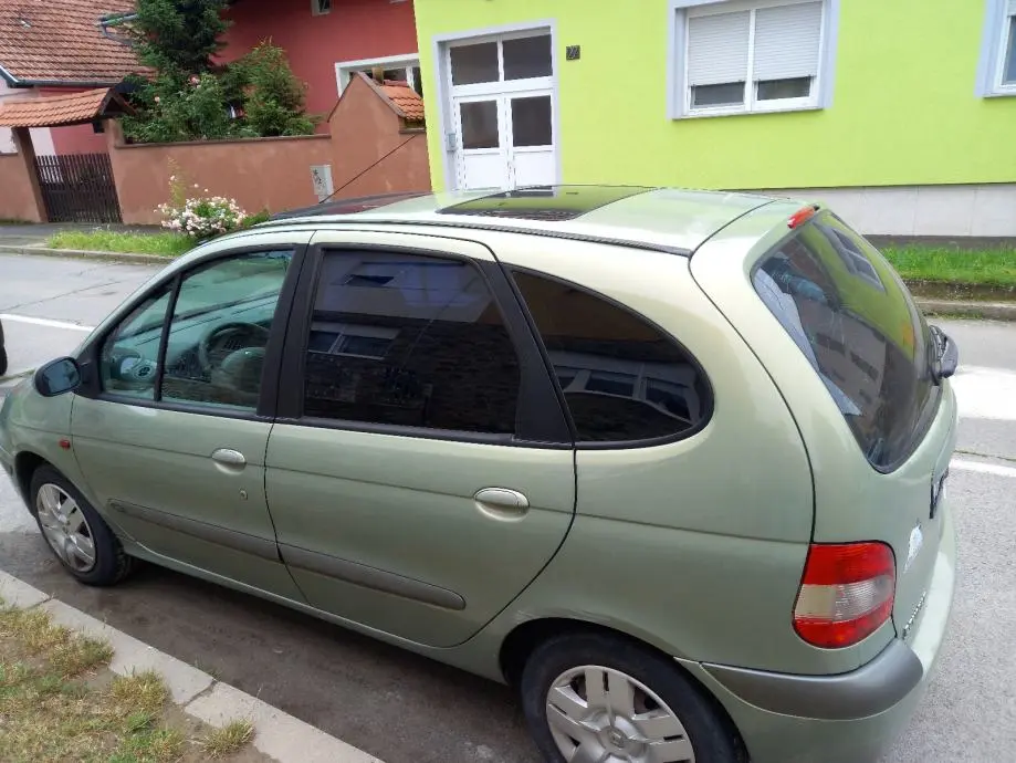 Renault Scenic Scenic 1.9 DCI Dynamique 4