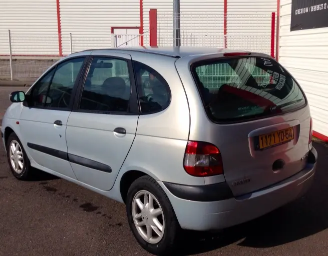 Renault Scenic Scenic 1.9 DTI RXT 6