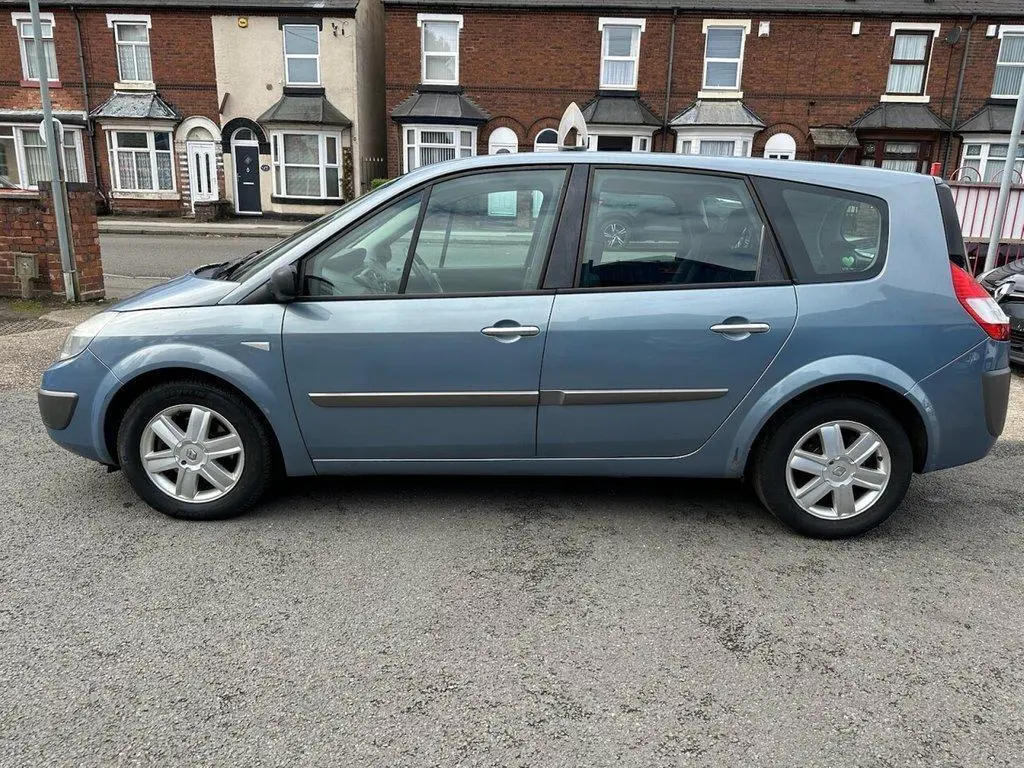 Renault Scenic Scenic 2.0 Dynamique 5