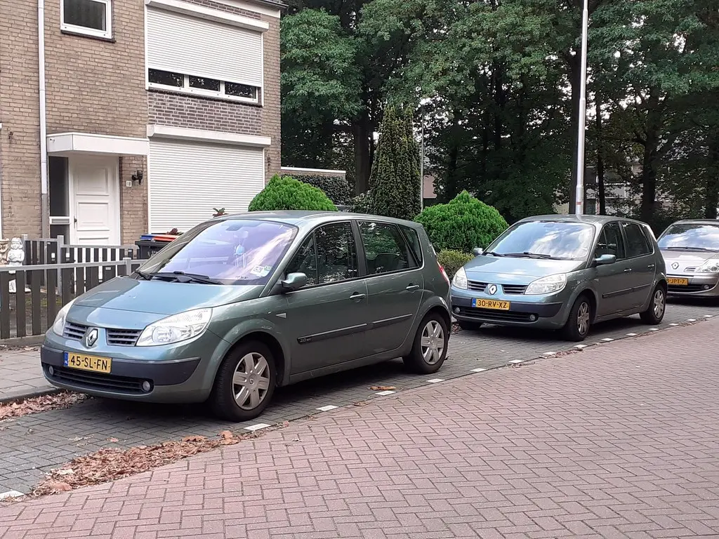 Renault Scenic Scenic 2.0 Dynamique 5