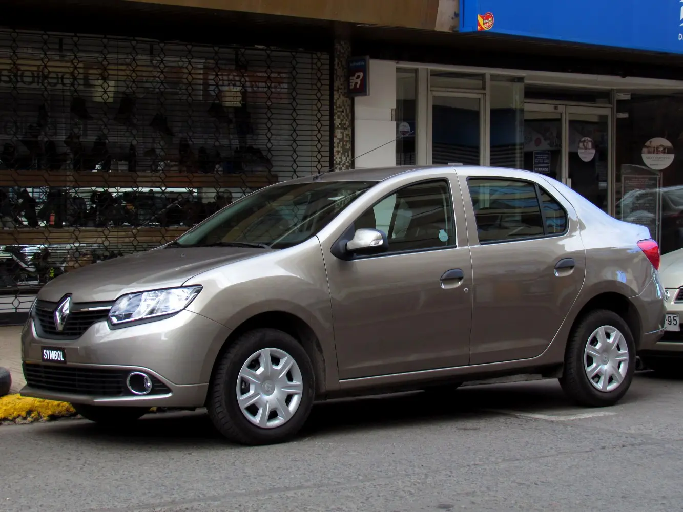 Renault Symbol Symbol 1.2 16V Expression 3