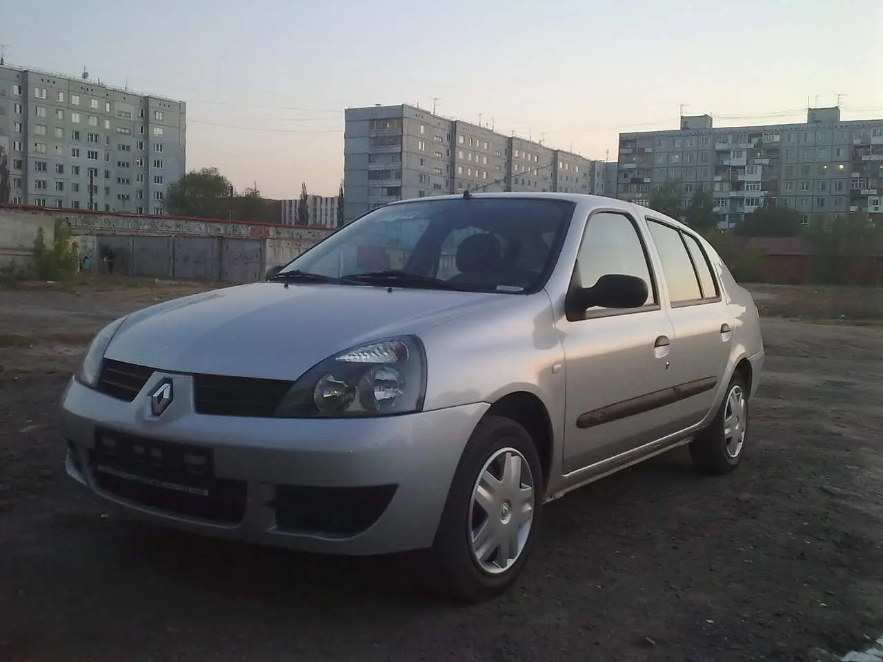 Renault Symbol Symbol 1.4 Expression 5