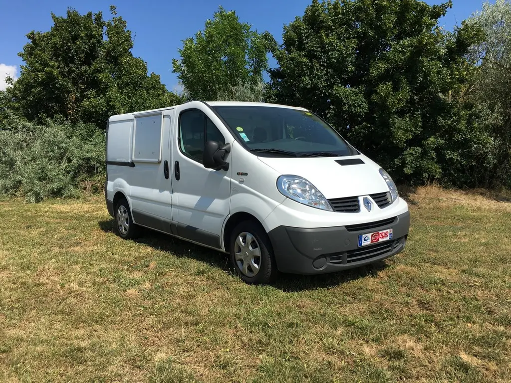 Renault Trafic Trafic 1.9 DCI Baz 5m3 Confort 3