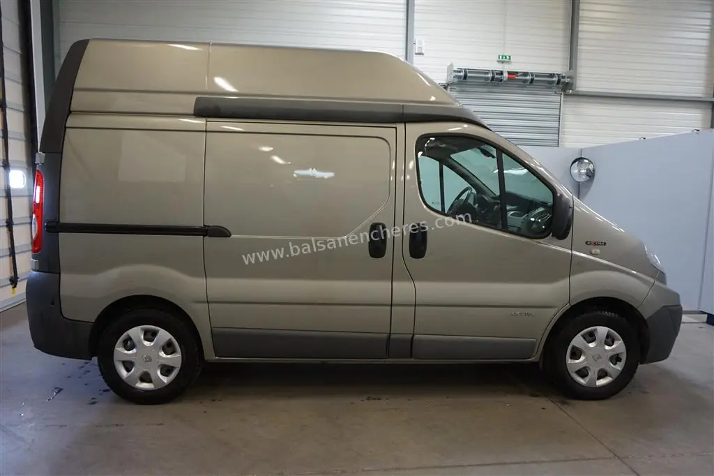 Renault Trafic Trafic 1.9 DCI L1H2 Comfort 2