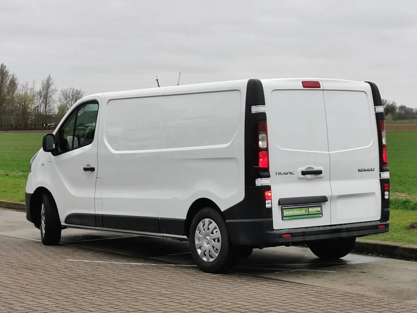 Renault Trafic Trafic 2.0 DCI 6m3 Grand Confort 4