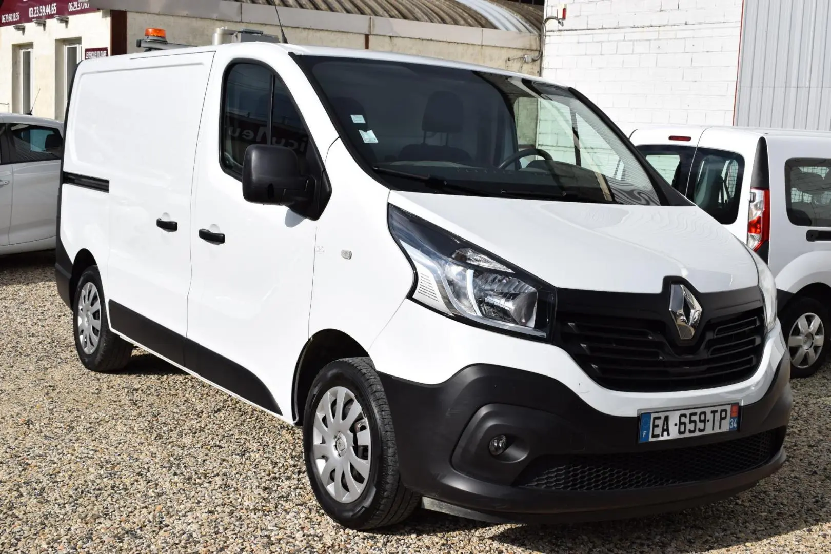 Renault Trafic Multix Trafic Multix 1.9 DCI L1H1 4