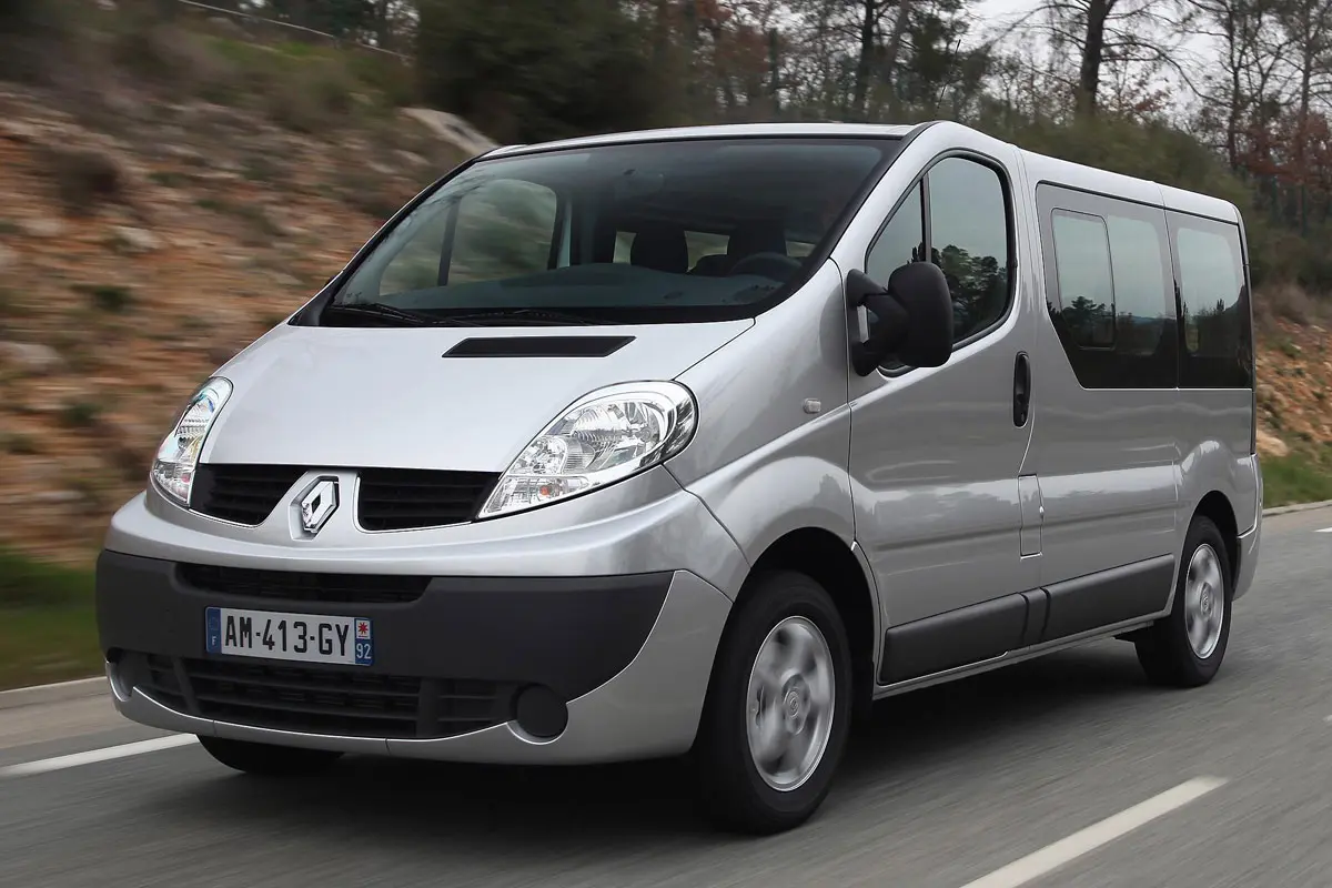 Renault Trafic Multix Trafic Multix 2.0 DCI Faz2 6m3 Grand Confort 3