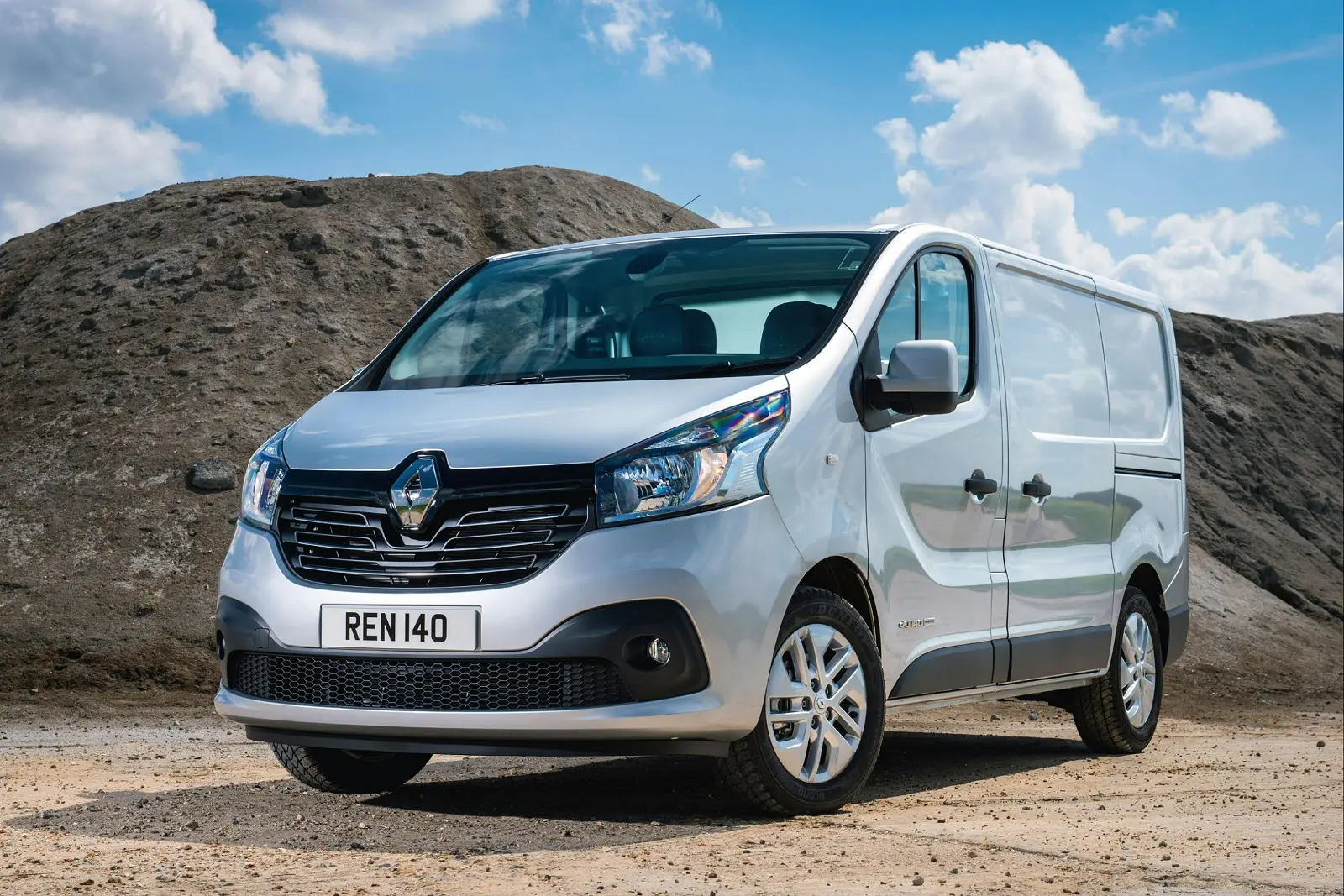 Renault Trafic Multix Trafic Multix 1.9 DCI L1H1 2