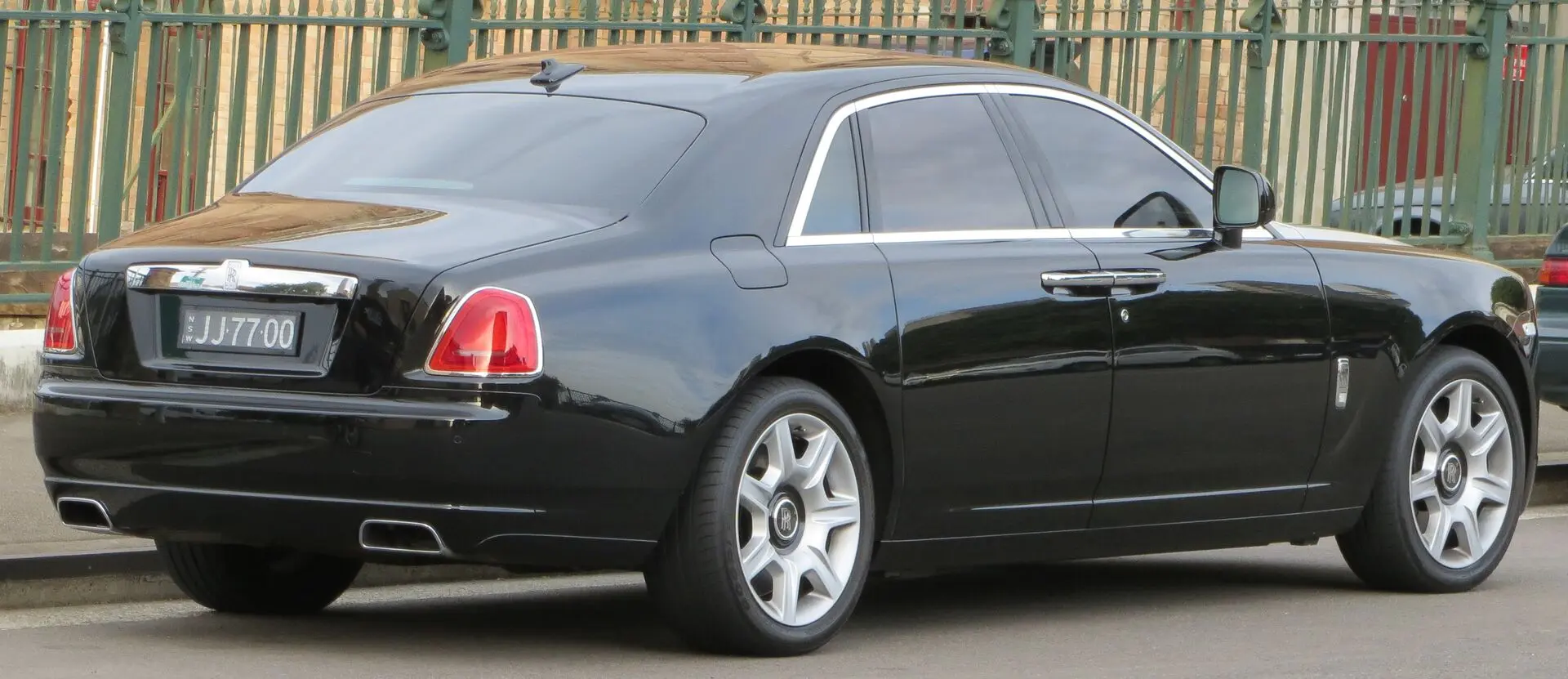 Rolls-Royce Ghost Ghost 6.6 V12 5