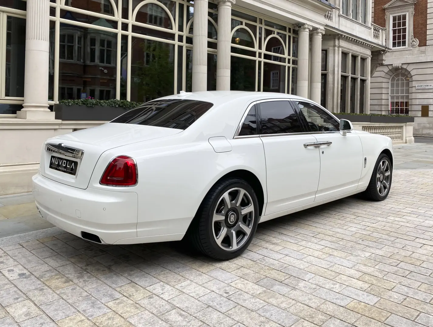 Rolls-Royce Ghost Ghost 6.6 V12 4