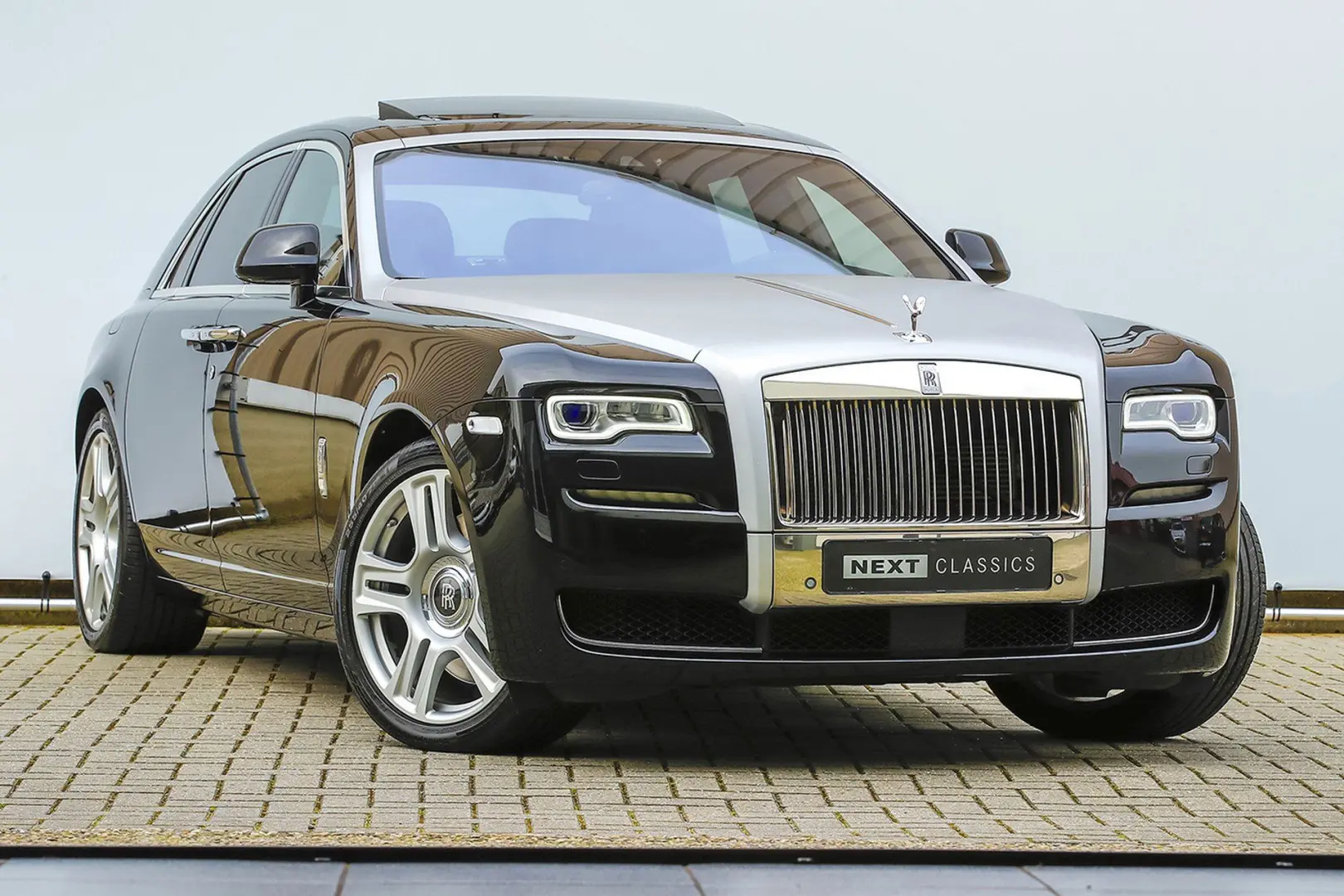 Rolls-Royce Ghost Ghost 6.6 V12 3