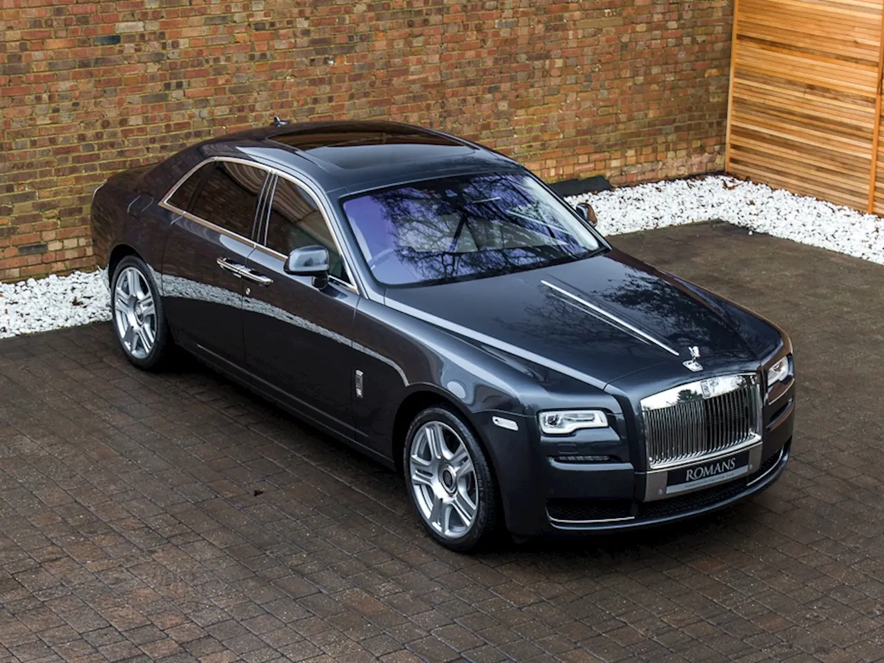 Rolls-Royce Ghost Ghost 6.6 V12 3