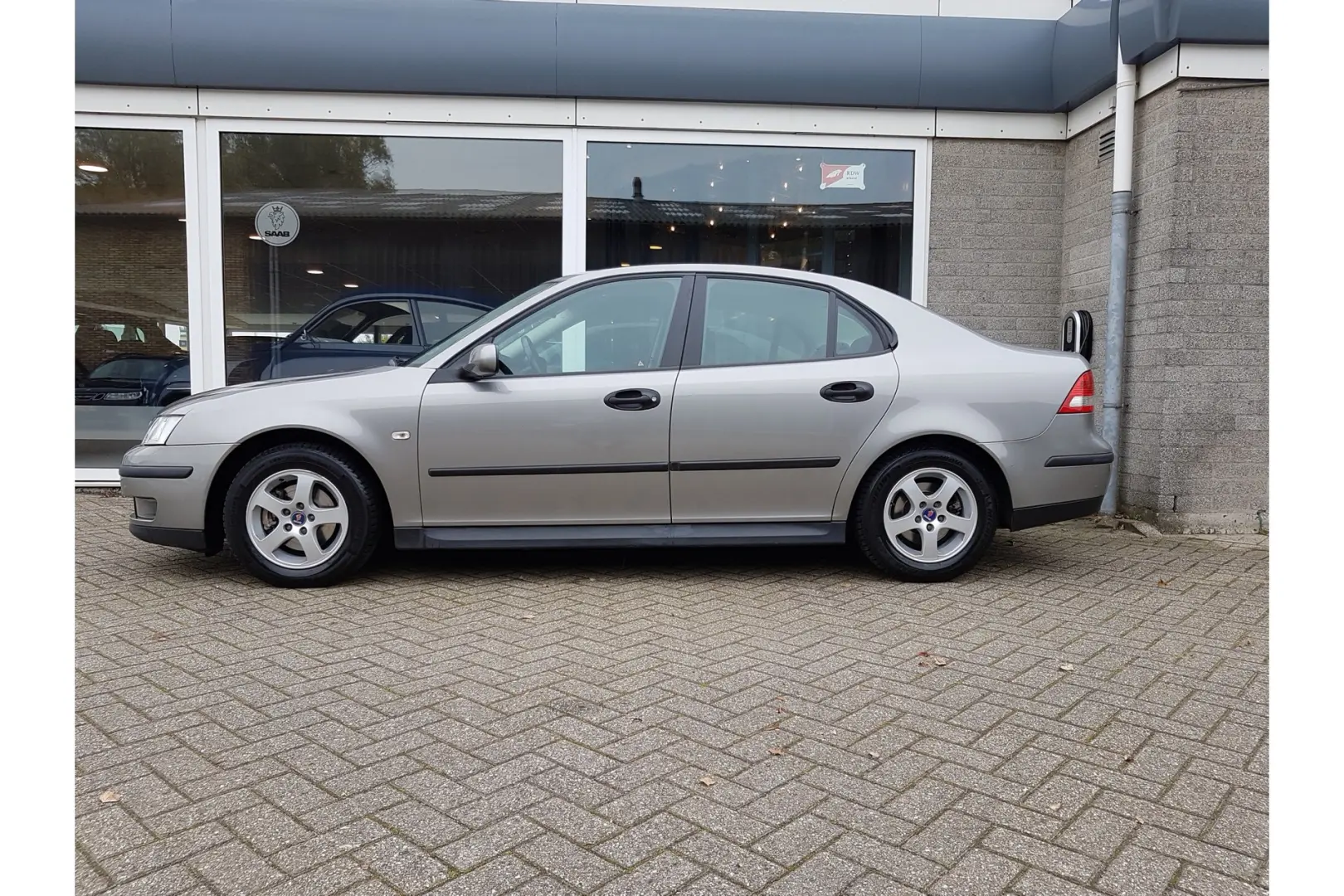 Saab 9-3 9-3 1.8 Turbo Linear 4