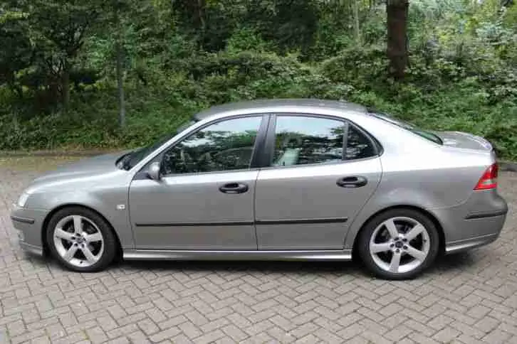 Saab 9-3 9-3 Sport Sedan 1.9 TiD Vector 3