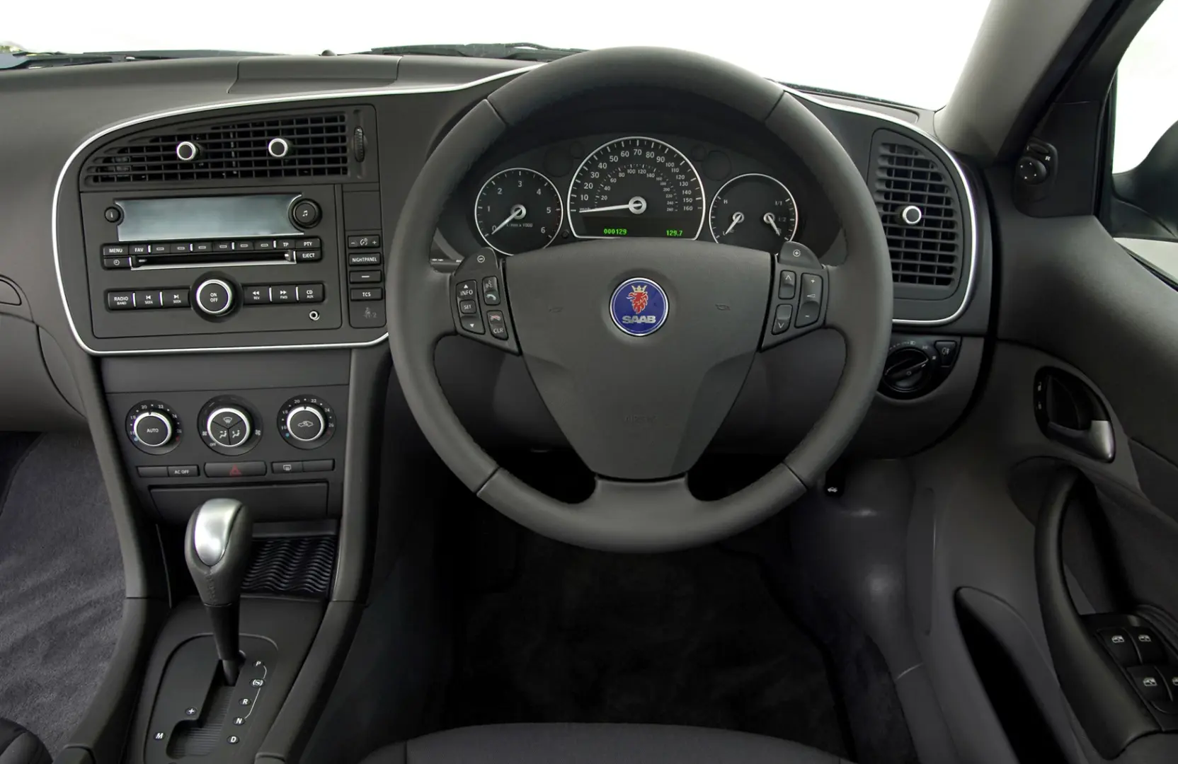 Saab 9-3 9-3 Sport Wagon 1.9 TiDS Linear Sport 5