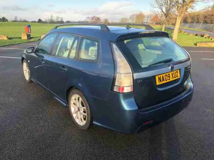 Saab 9-3 9-3 Sport Wagon 1.9 TiDS Vector 2