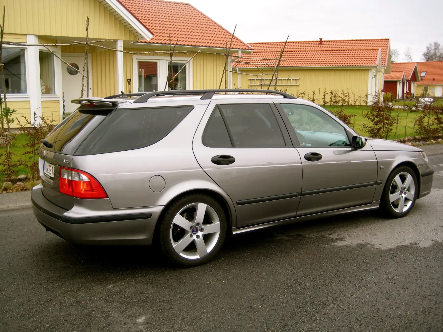 Saab 9-5 9-5 2.3 Turbo Linear 6
