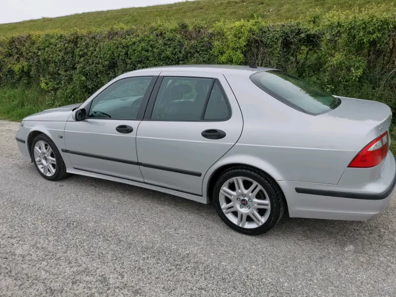 Saab 9-5 9-5 2.3 Turbo Vector 3