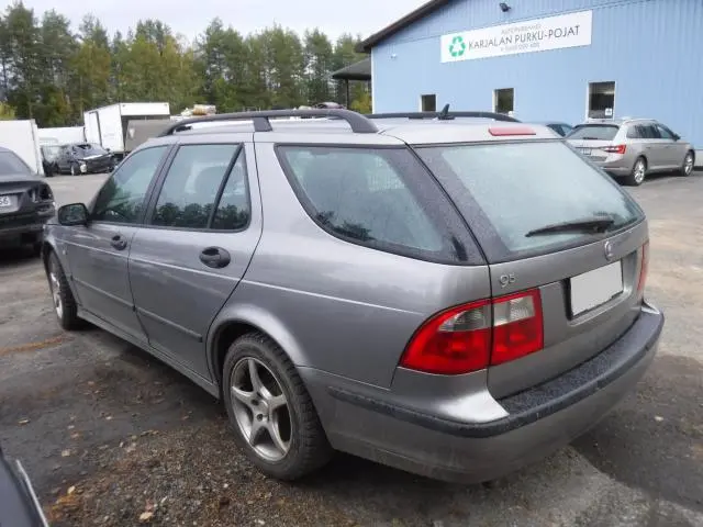 Saab 9-5 9-5 Sport Wagon 2.0 Vector 5