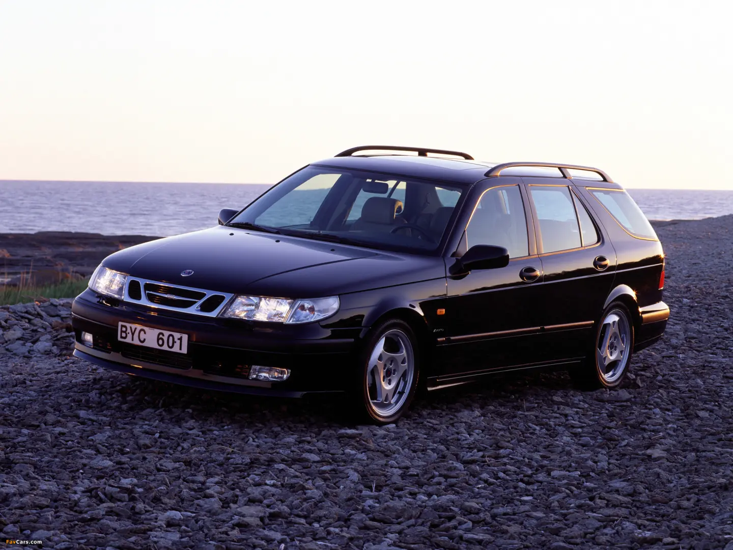 Saab 9-5 9-5 Sport Wagon 2.3 Turbo Aero 2