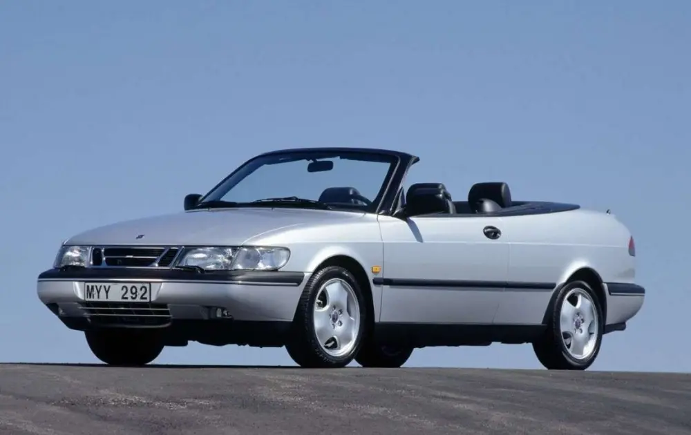 Saab 900 900 2.3i SE 0