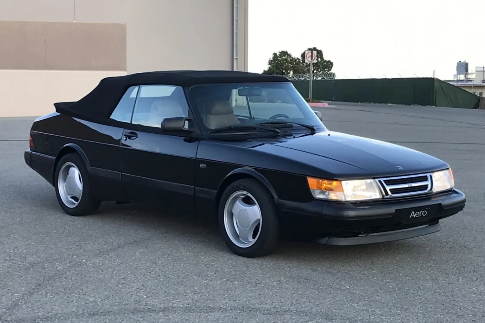 Saab 900 900 2.3i SE 1