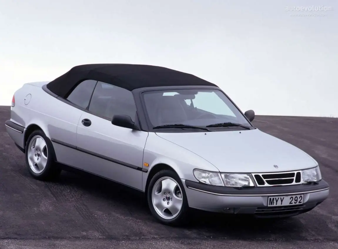 Saab 900 900 2.3i SE 3