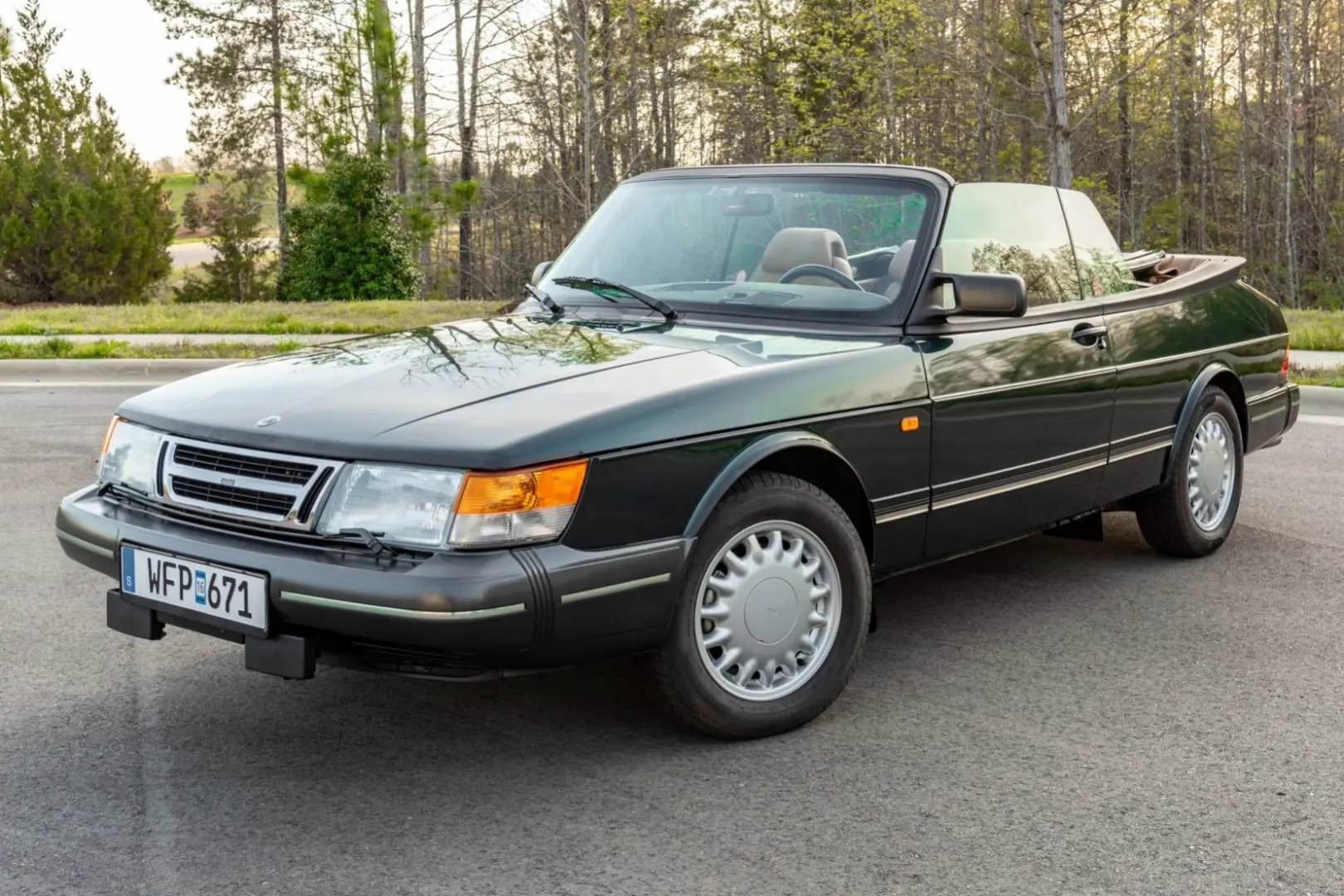 Saab 900 900 2.3i SE 4