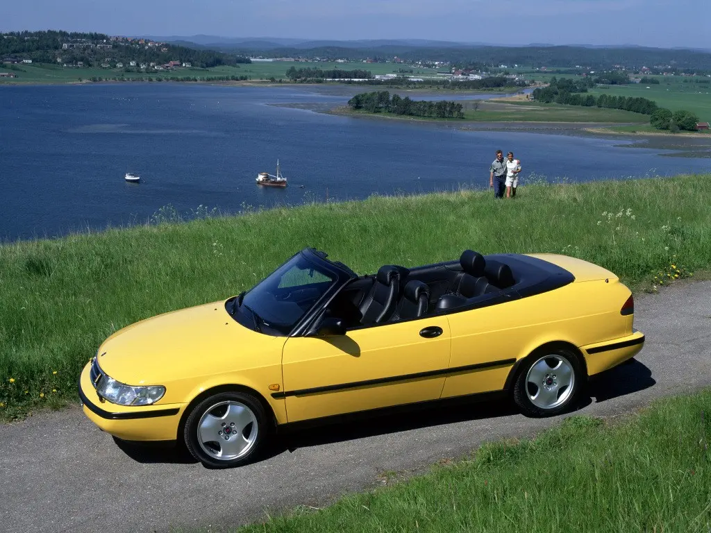 Saab 900 900 2.3i SE 6