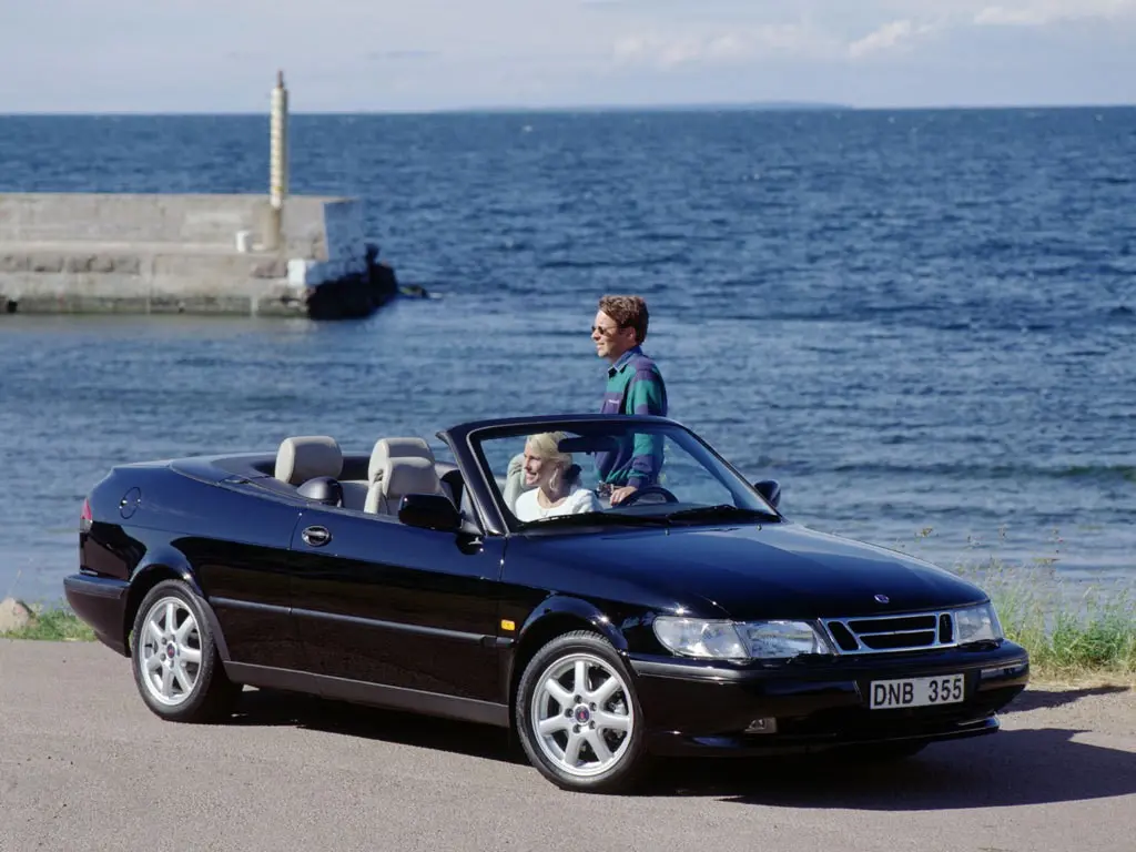 Saab 900 900 2.3i SE 5