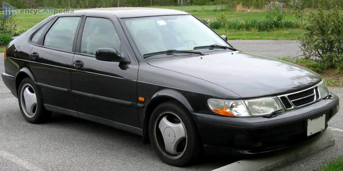Saab 900 900 2.5 V6 S 7