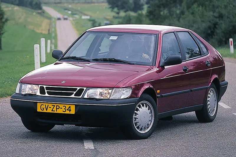 Saab 900 900 2.5 V6 SE 5