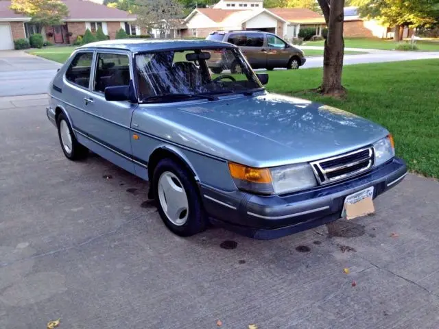 Saab 900 900 900 i 16V 2