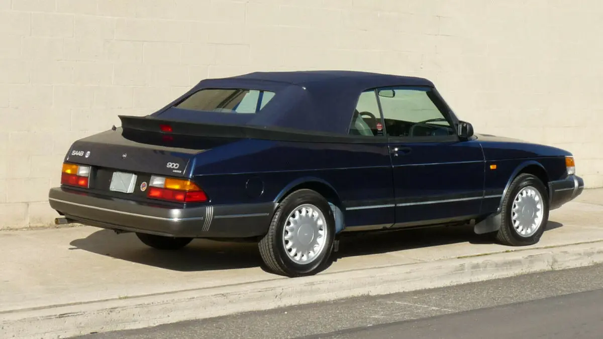 Saab 900 900 900 i 16V SE 1