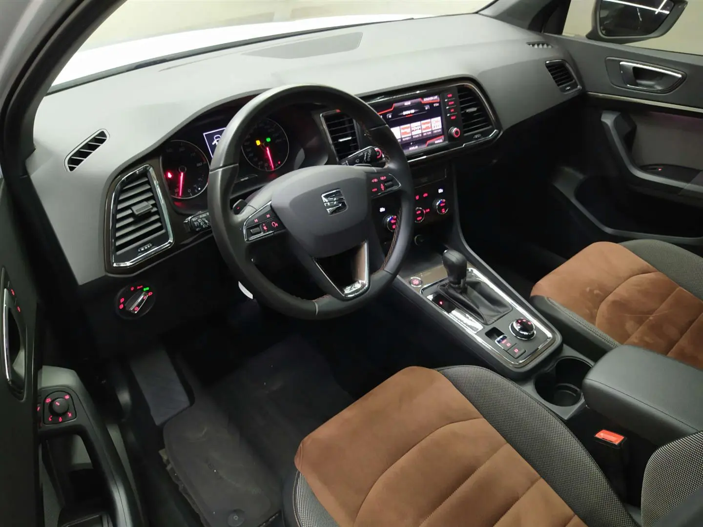 Seat Ateca Ateca 1.4 EcoTSI ACT Start&Stop 4Drive Xcellence DSG 3