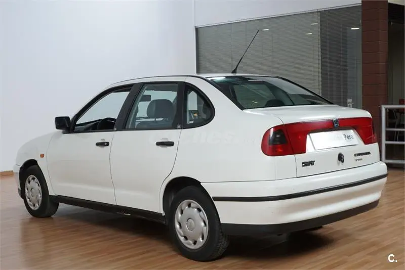 Seat Cordoba Cordoba 1.6i Latino 4