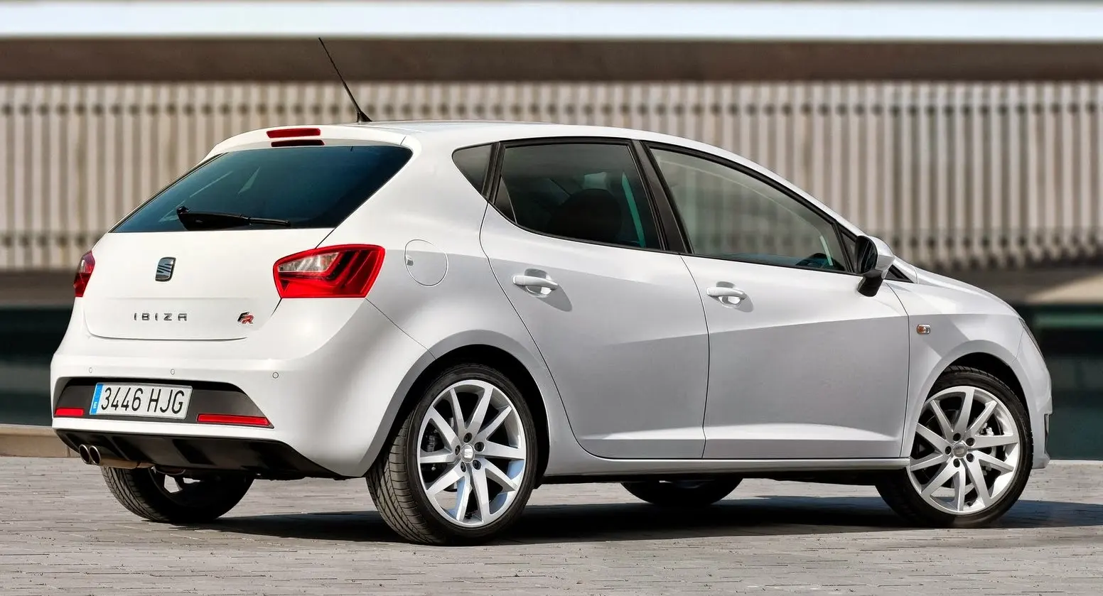 Seat Ibiza Ibiza 1.2 TSI Style DSG 3