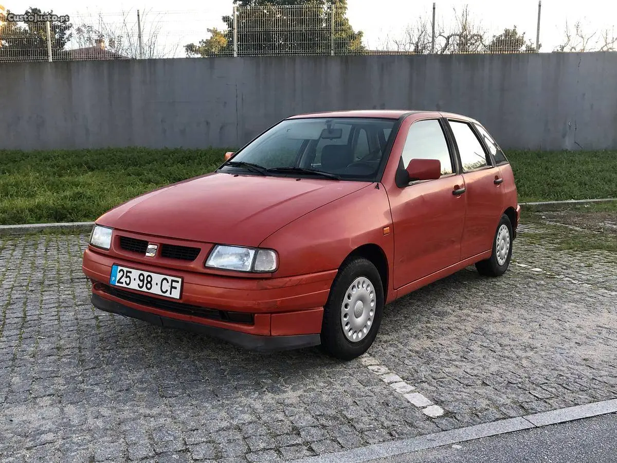 Seat Ibiza Ibiza 1.3i GLX 4