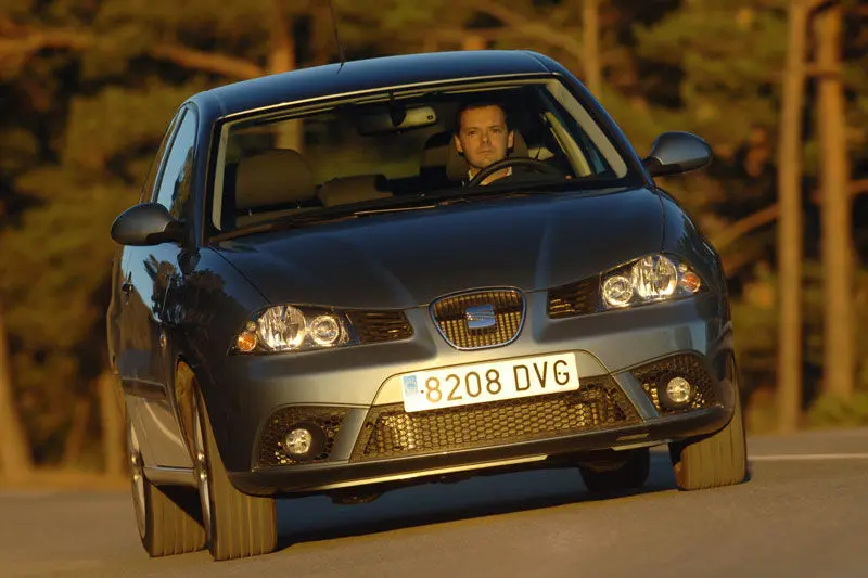 Seat Ibiza Ibiza 1.4 16V Referance 2