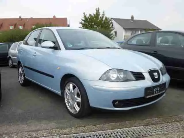 Seat Ibiza Ibiza 1.4 16V Referance 6