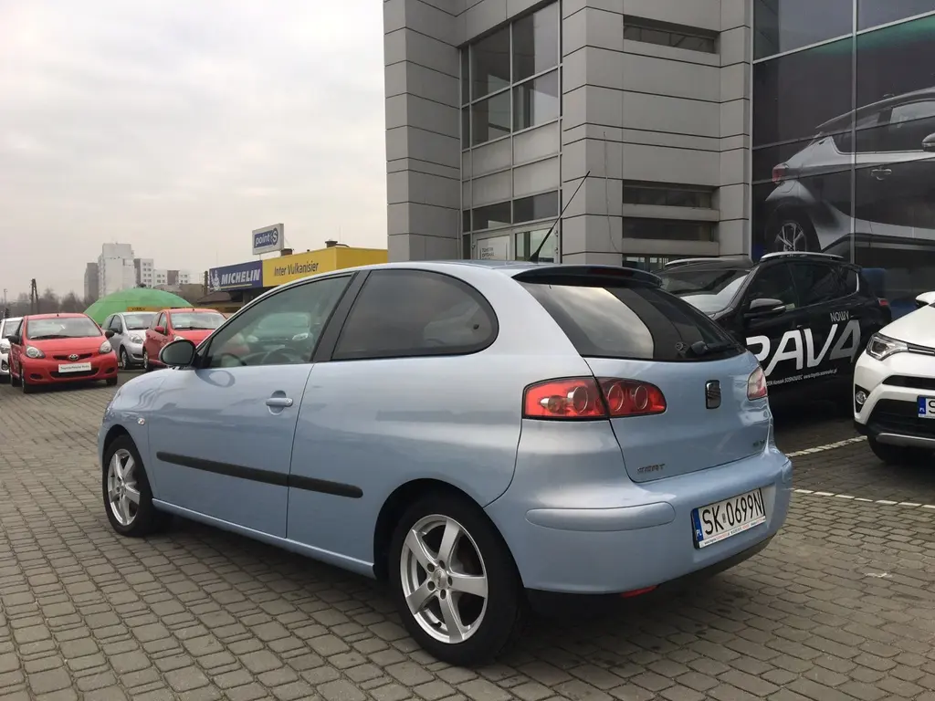 Seat Ibiza Ibiza 1.4 16V Signo 2