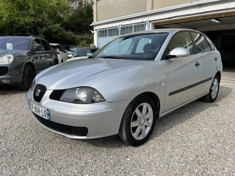 Seat Ibiza Ibiza 1.4 16V Signo 5